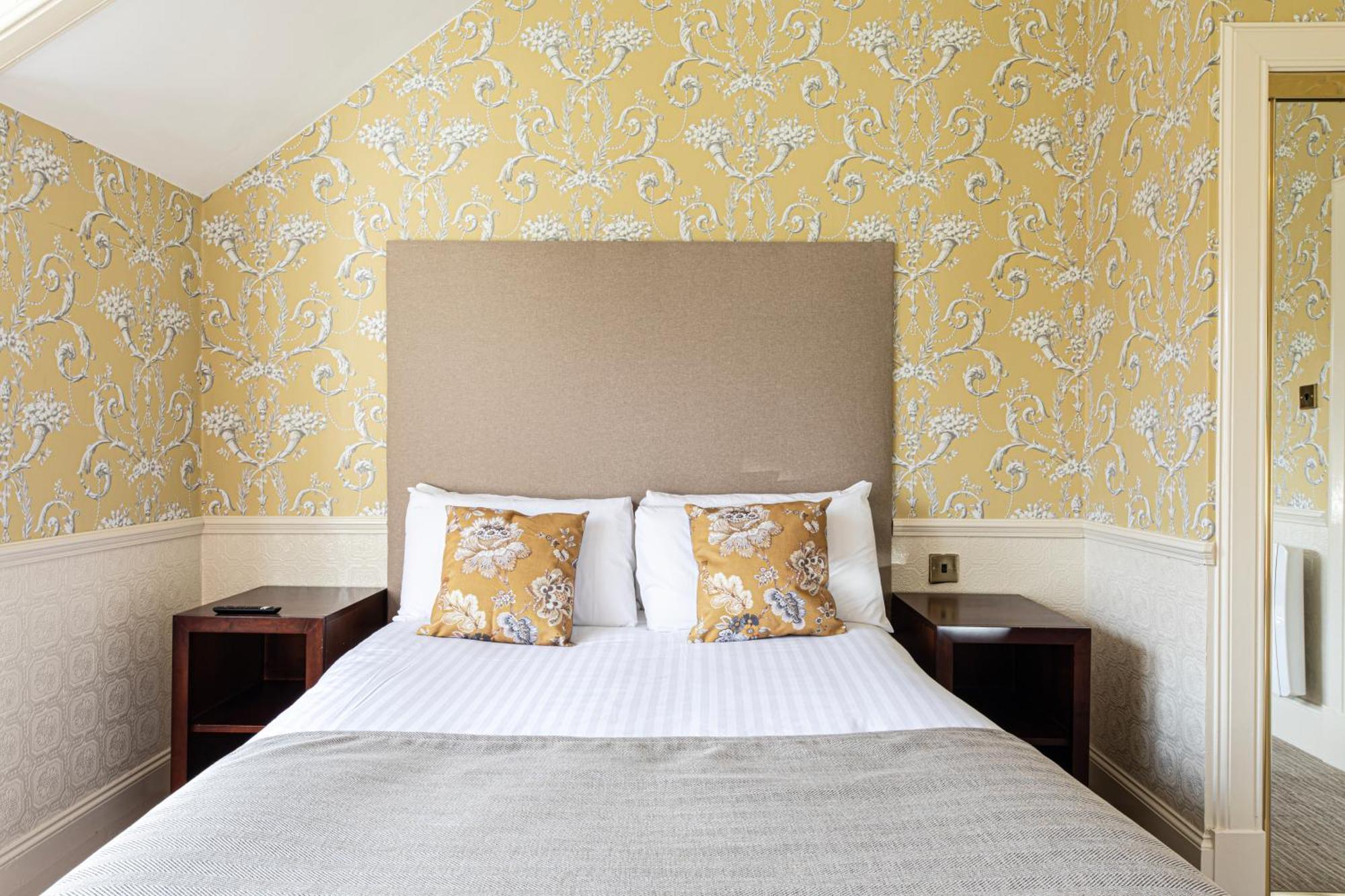 The Bank House At Scotland'S Hotel Питлохри Экстерьер фото